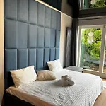 Lägenhet & Terrace Prŭhonice